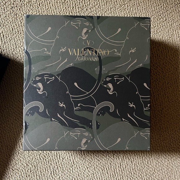 Valentino brand new boots - Picture 9 of 10